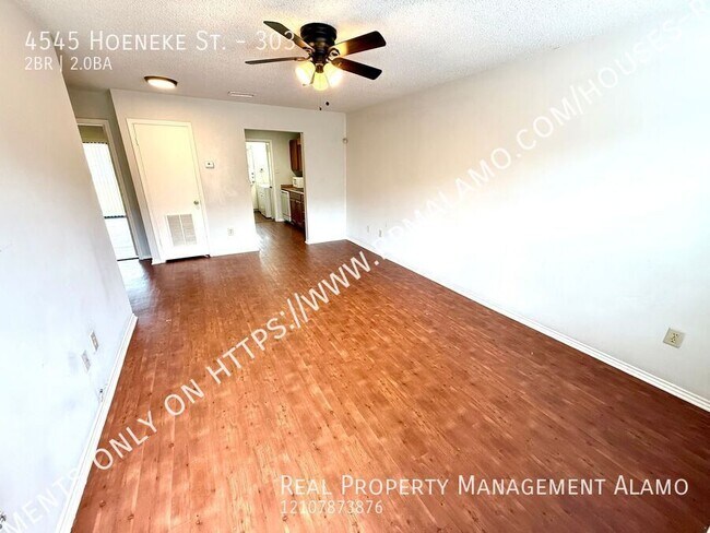 Photo - 4545 Hoeneke Dr Apartamento Unidad 303