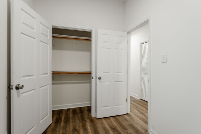 Photo - 2112 N Campbell Ave Unit G