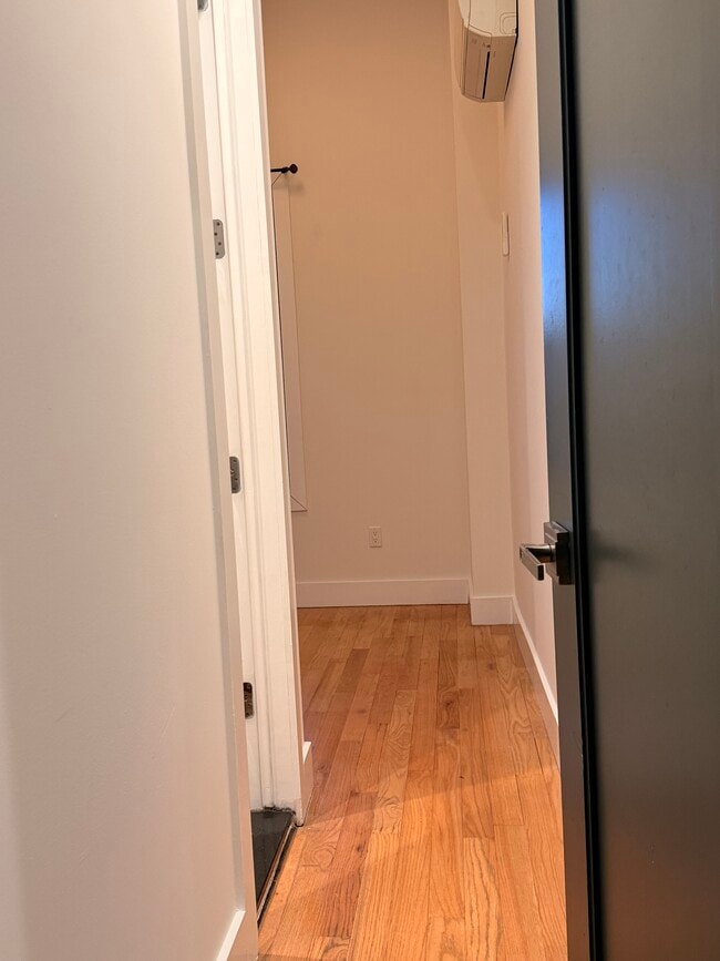 Photo - 133 23rd St Unit 3F