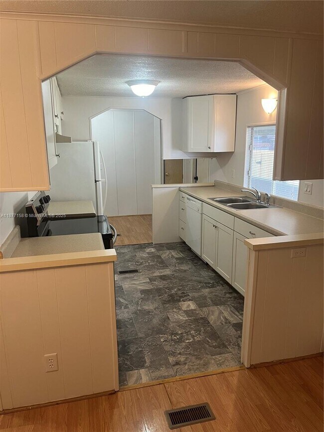 Photo - 11898 Flotilla Pl