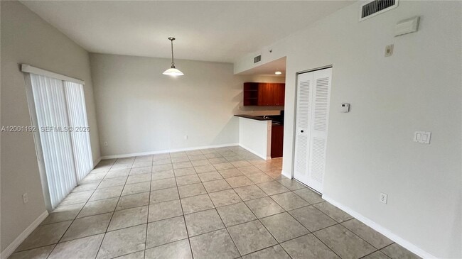 Photo - 10885 NW 89th Terrace Unit 221