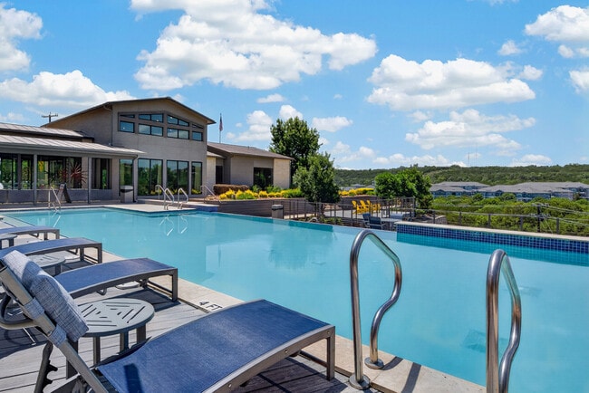 The View at Crown Ridge apartments — community photo - The View at Crown Ridge