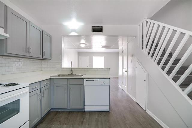 Photo - 307 Rose St Unit 311-B