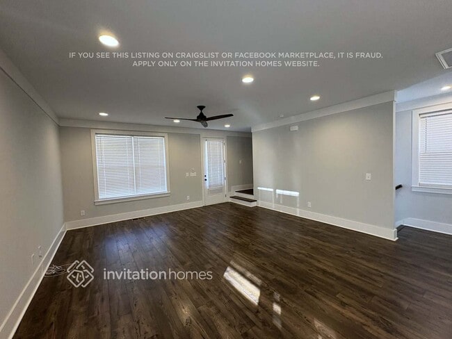 Photo - 256 Founders Ln