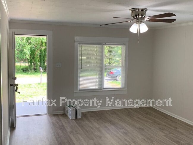 Photo - 1120 Walnut St