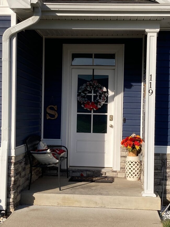 Photo - 119 McClendon Hills Ln