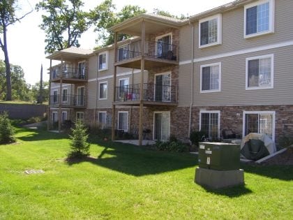 Long Beach Cove Villa Apartments