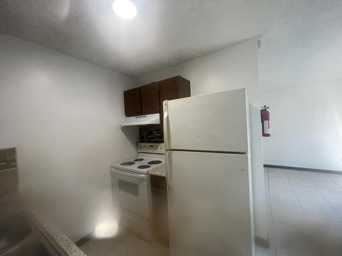 Photo - 2226 Leo Dr Unit 2226 C