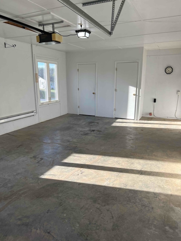 Photo - 5946 Centennial Rd