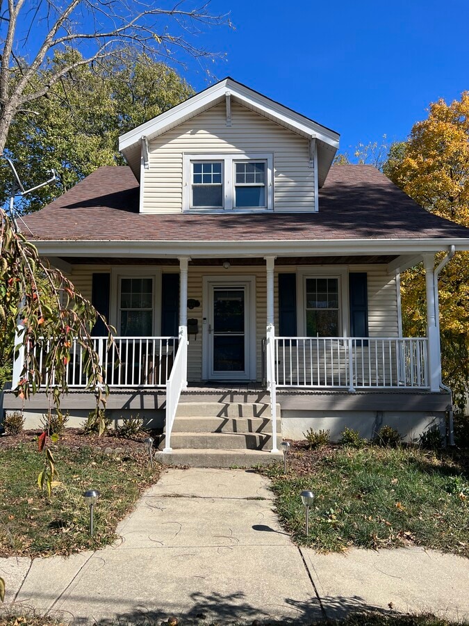 Photo - 5642 Glenview Ave