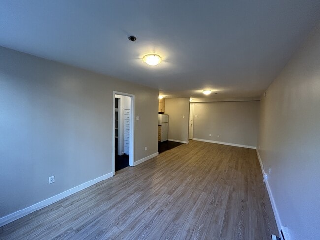 Photo - 6411-6411 South St Unit 3