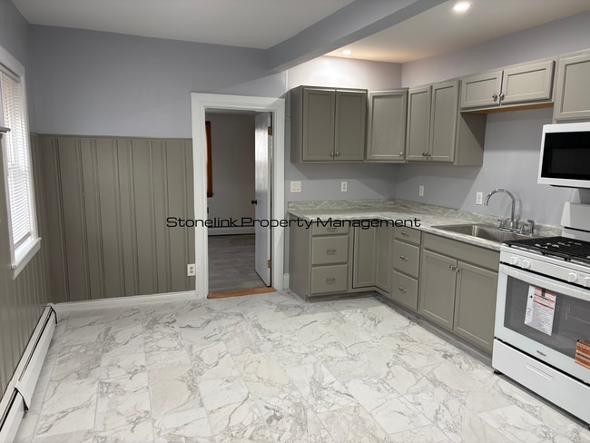 Photo - *68 Second Avenue Unit 1