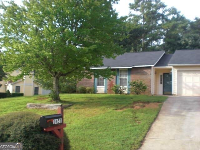 Building Photo - 1651 Rolling Hills Trail SE
