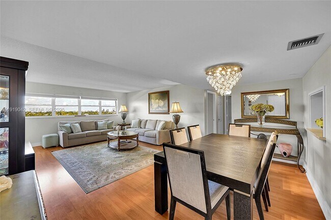 Photo - 3200 Port Royale Dr N Unit 1009