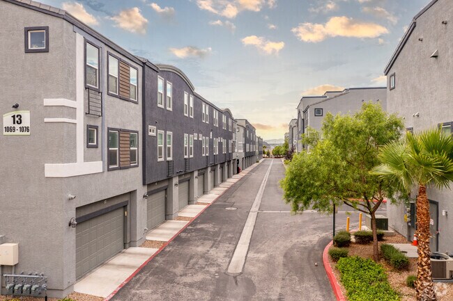 Photo - Ryland at X-It