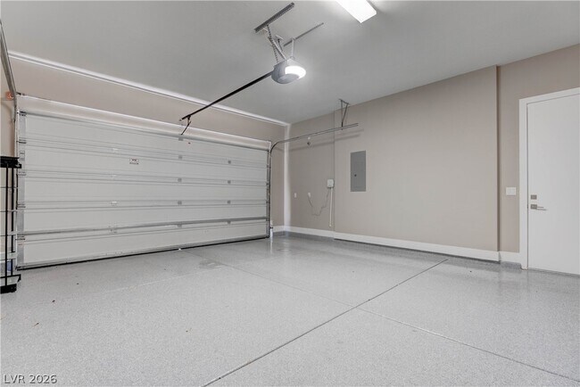 Building Photo - 86 Pristine Glen St
