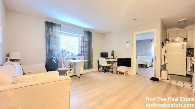 Photo - 200 Kelton St Unit A14