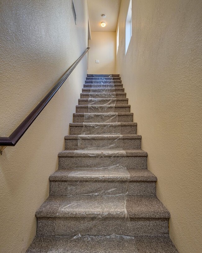 Photo - Beautiful 3 Bedroom, 2 Bathroom Townhouse w/ attached 1 Car Garage & Community Pool.