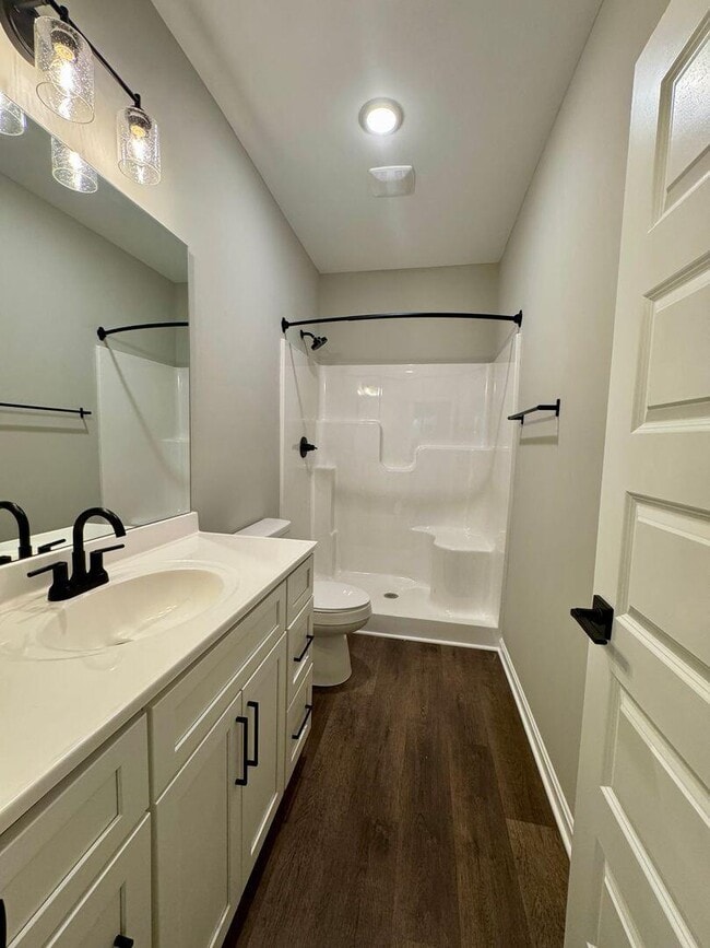 Photo - 106 Sidewinder Dr