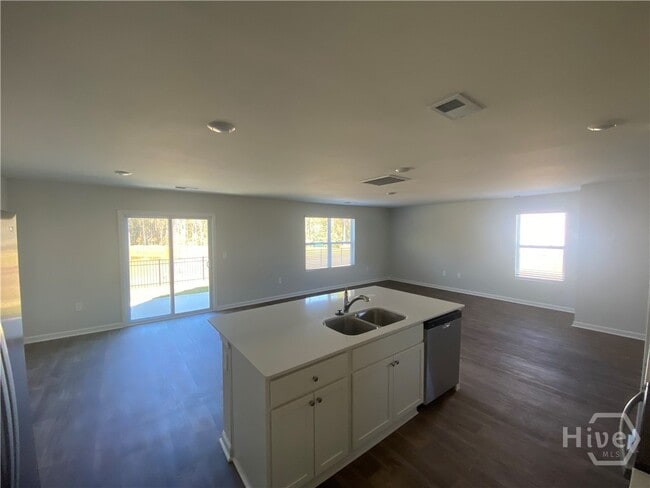 Photo - 408 Sea Breeze Dr