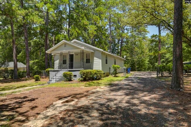 1330 Kingston Rd