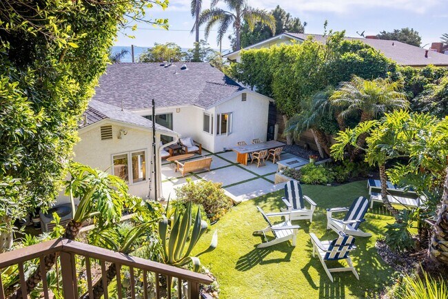 21563 Pacific Coast Hwy