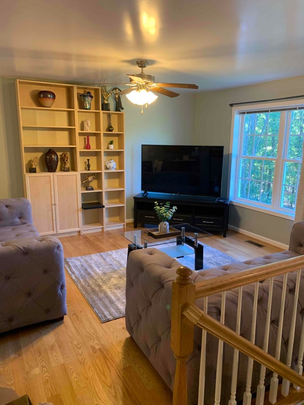 Photo - 1624 Rolling Ln