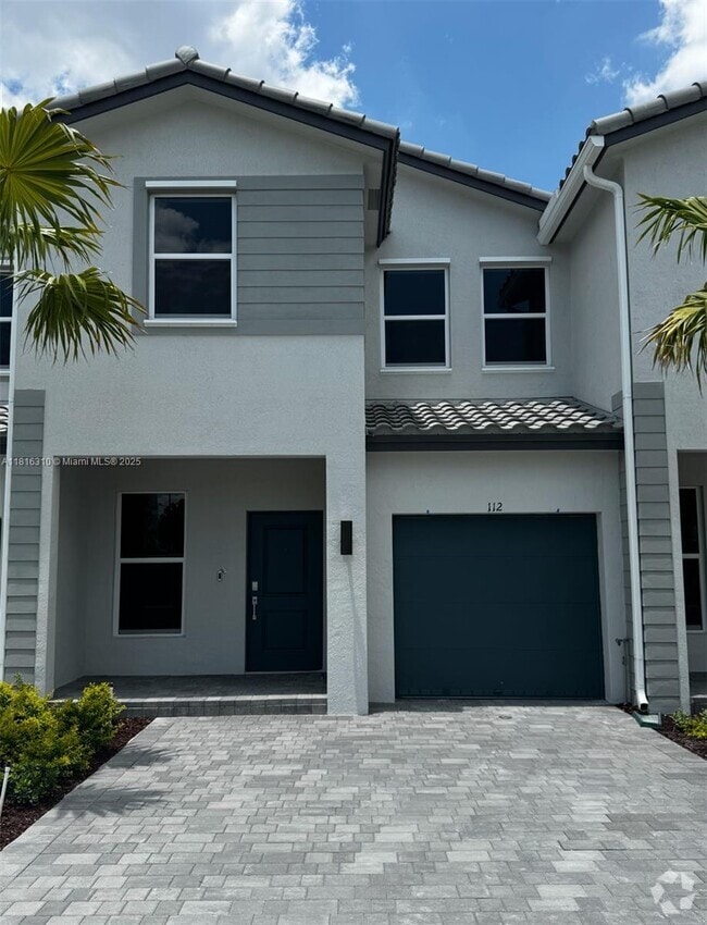 Building Photo - 112 SW 184th Way Rental
