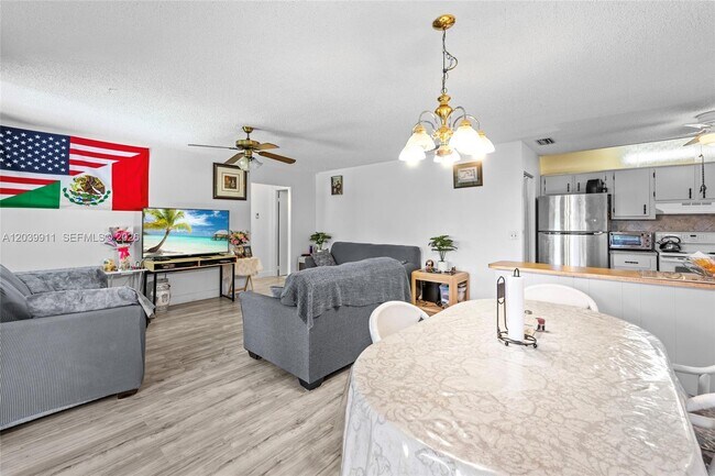 5839 La Pinata Blvd Unit C-2