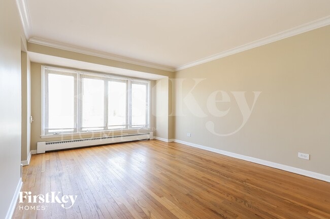 Photo - 6204 S Kildare Ave