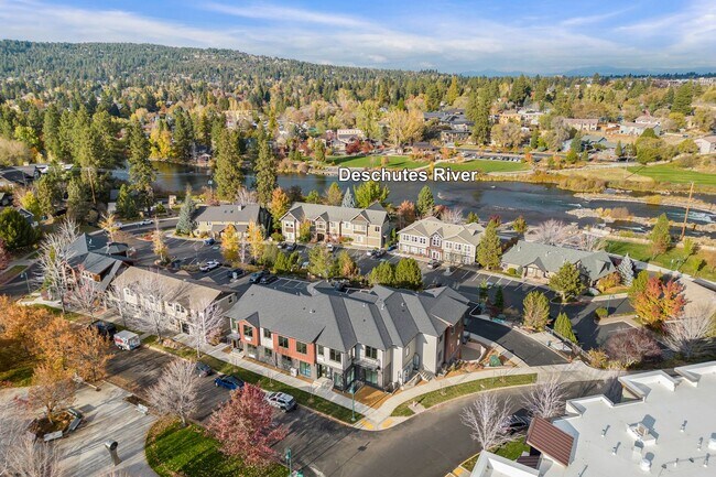 Bradbury Pointe Apartments