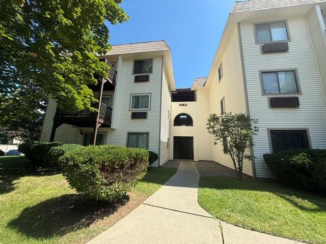 Building Photo - 21 Village Park Dr Unit 1B