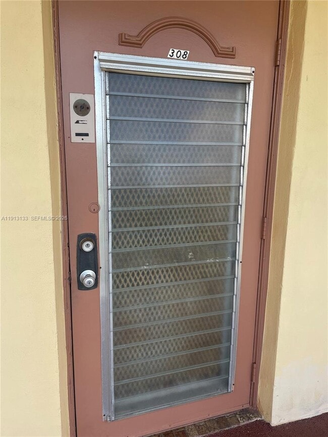 Photo - 8460 Sunrise Lakes Blvd Unidad 308