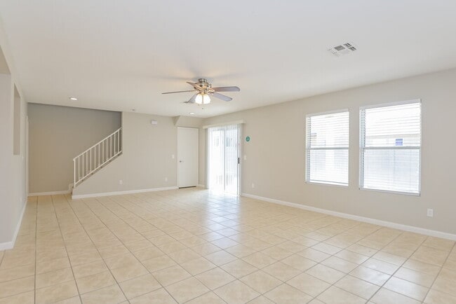 Photo - 1552 E Maryland Pl