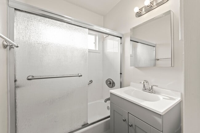 Photo - 7015 8th Ave Unit x