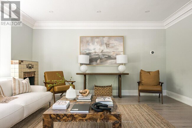 Photo - 3 Oakwood Pl