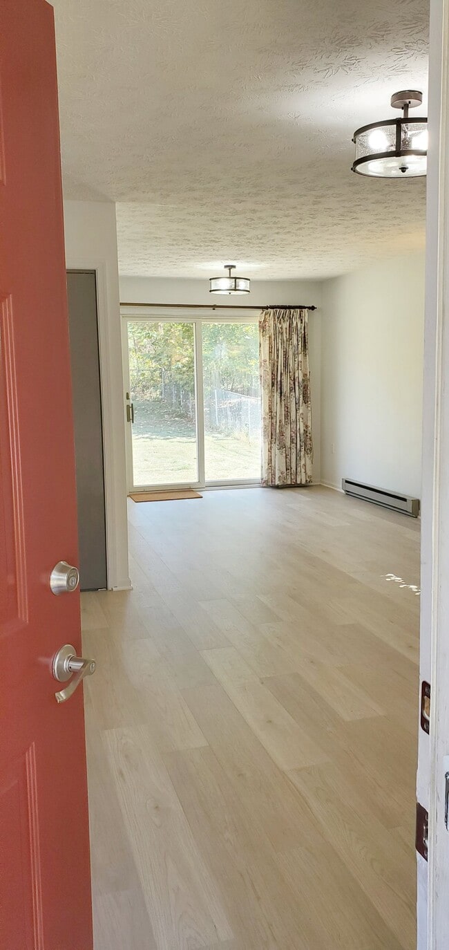 Photo - 352 Opequon Ave