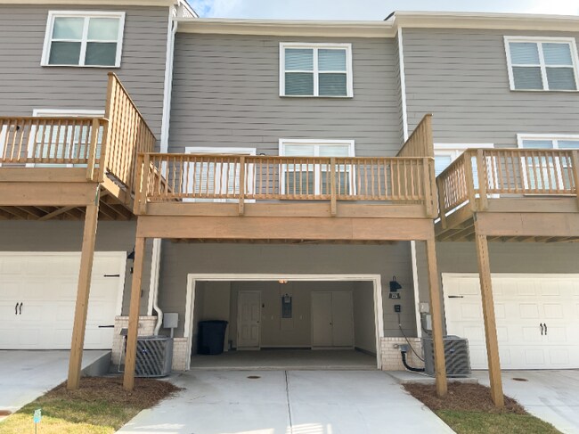 Photo - 126 Asland Ln