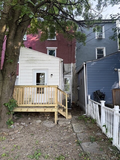 Photo - 1708 Briggs St