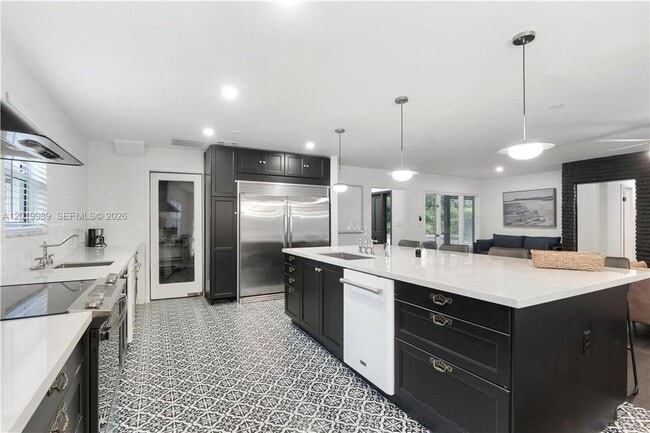 Photo - 5840 SW 37th Ave