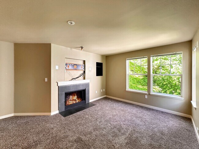 Photo - 1Bd/1Ba Kenmore Condo Unit E201