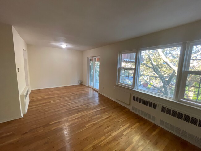 Photo - 72 Paerdegat 2nd St Unit 3fl