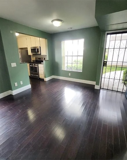 Kitchen/Dining area - 10341 Azuaga St Unit 247