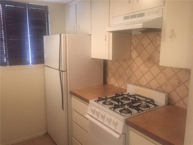 Photo - 2610 Salado St Unit 107