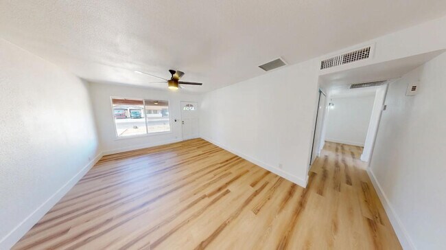 Photo - 4827 W Michigan Ave