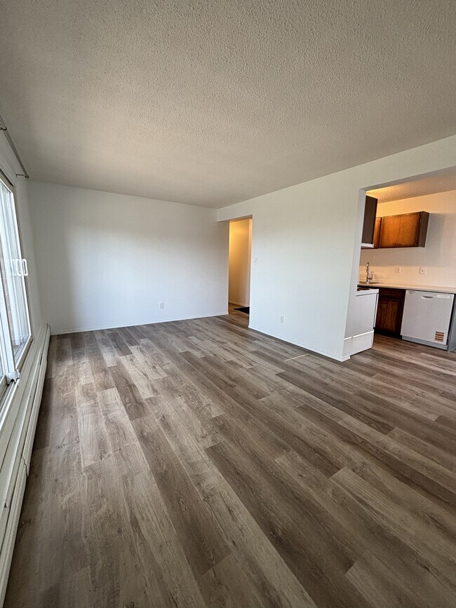 Photo - 3607 118 Ave NW Unit 102