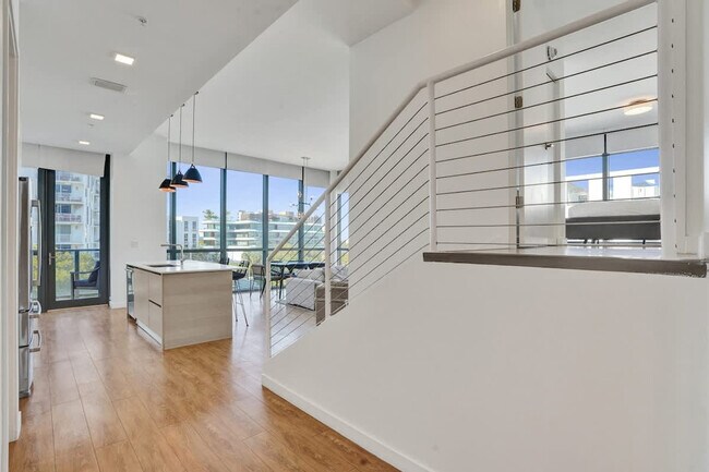 Photo - 1220 17th St Unidad SI ID1503937P