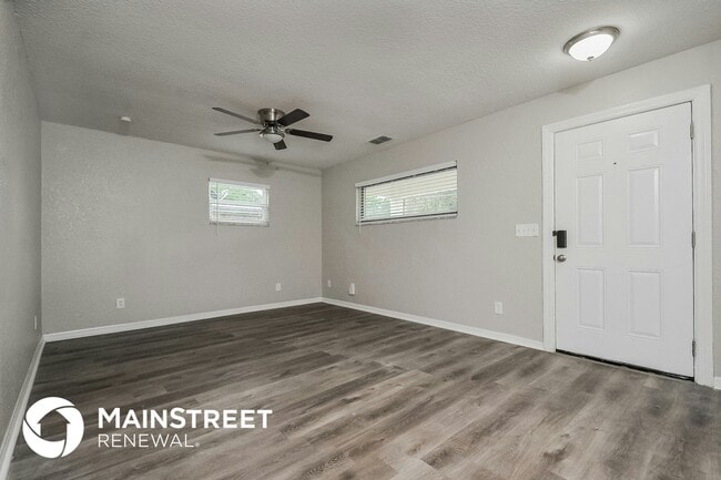 Photo - 712 W Madison St