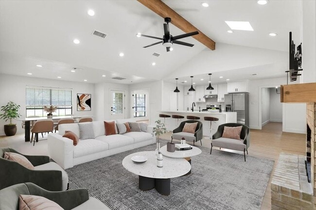 Photo - 7405 Attar Cove