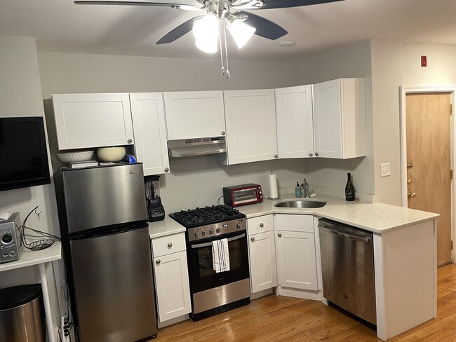 Photo - 145 Endicott St Unit 1